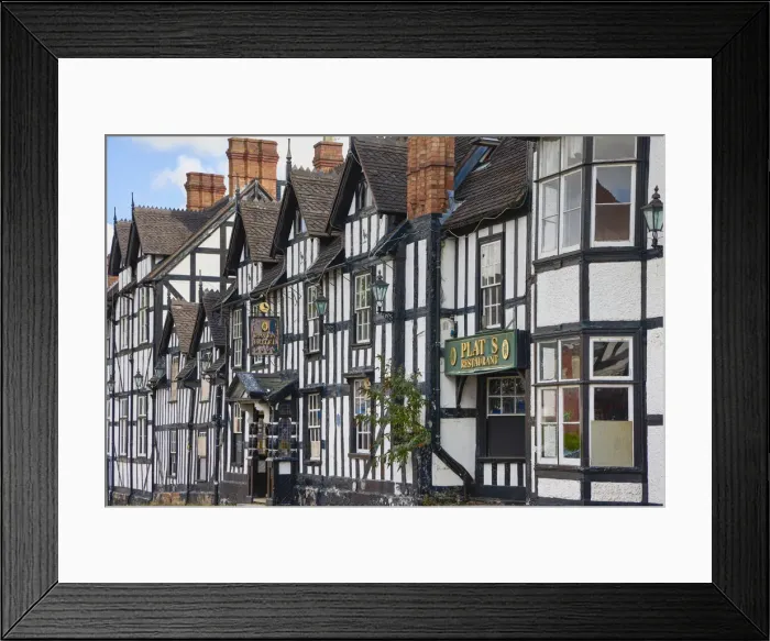 Framed Print : UK, England, West Midlands, Worcestershire, Droitwich Spa, Raven hotel - reputed to be the birthplace of St Richard de Wyche