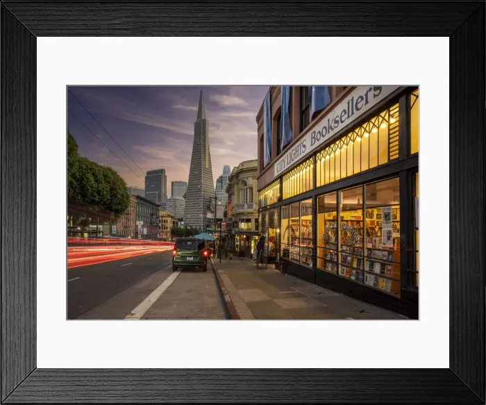 Framed Print : The historic City Lights bookstore at Columbus Avenue, San Francisco, California, USA Framed Print : The historic City Lights bookstore at Columbus Avenue, San Francisco, California, USA