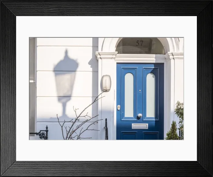Framed Print : Blue Door, Chelsea, London, England, UK