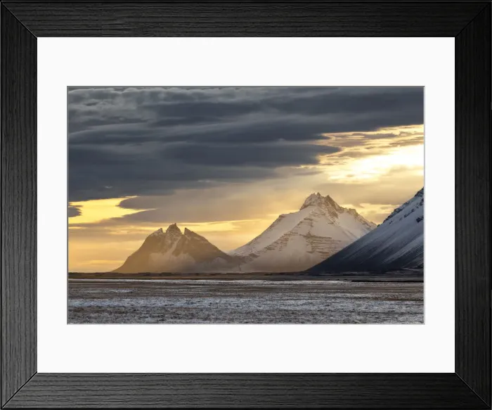 Framed Print : The Vestrahorn mountain illuminated by a war sun ray during a winter sunset, Austurland, Southern Iceland Framed Print : The Vestrahorn mountain illuminated by a war sun ray during a winter sunset, Austurland, Southern Iceland