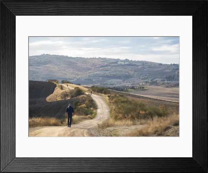 Framed Print : Walking around the Orcia Valley, Siena province, Tuscany, Italy Framed Print : Walking around the Orcia Valley, Siena province, Tuscany, Italy