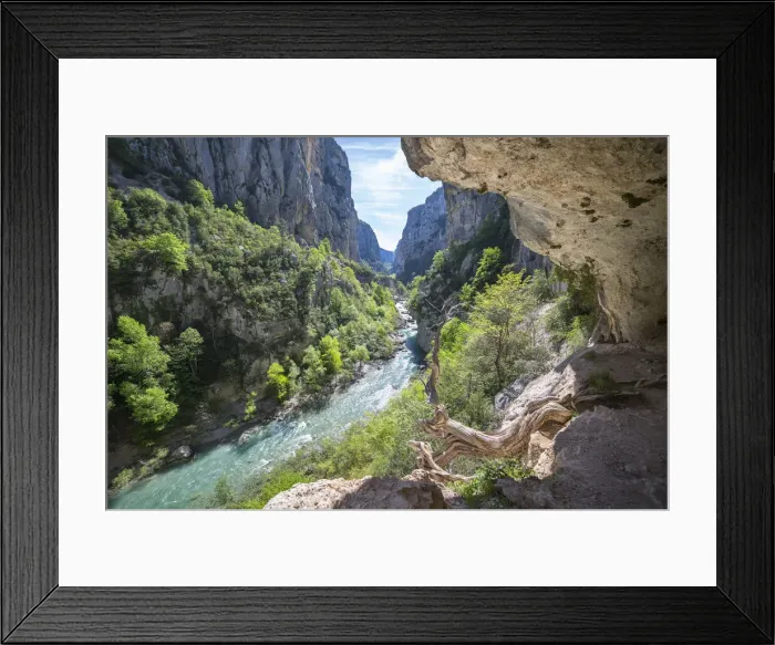 Framed Print : The Imbut Trial along the Verdon River in the Verdon Gorge (Var department, Provence-Alpes-Cote d Azur, France) Framed Print : The Imbut Trial along the Verdon River in the Verdon Gorge (Var department, Provence-Alpes-Cote d Azur, France)