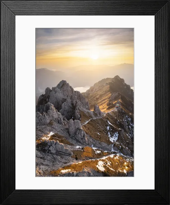 Framed Print : Rifugio Rosalba and Grignetta (Grigna Meridionale) with Torre Cecilia at sunset. Piani Resinelli, Lecco, Lombardy, Italy
