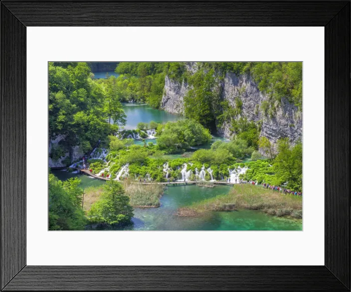 Framed Print : Lower lakes Gavanovac and Milanovac, Plitvice Lakes National Park, Dalmatia, Croatia Framed Print : Lower lakes Gavanovac and Milanovac, Plitvice Lakes National Park, Dalmatia, Croatia
