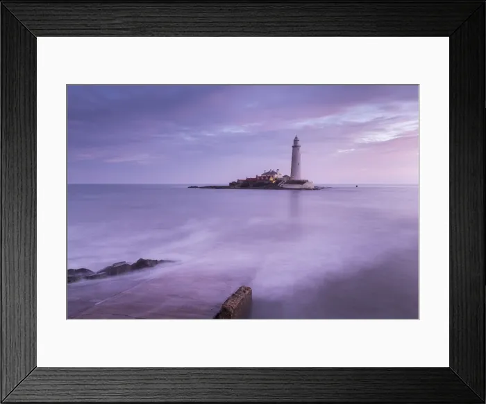 Framed Print : Dawn at St Marys Lighthouse near Whitley Bay, Northumberland, England. Autumn (October) 2021 Framed Print : Dawn at St Marys Lighthouse near Whitley Bay, Northumberland, England. Autumn (October) 2021