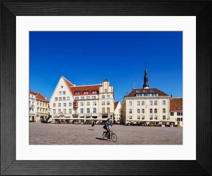 Framed Print : Raekoja plats, Old Town Market Square, Tallinn, Estonia Framed Print : Raekoja plats, Old Town Market Square, Tallinn, Estonia