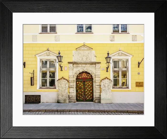 Framed Print : House of the Blackheads, 26 Pikk Street, Old Town, Tallinn, Estonia Framed Print : House of the Blackheads, 26 Pikk Street, Old Town, Tallinn, Estonia