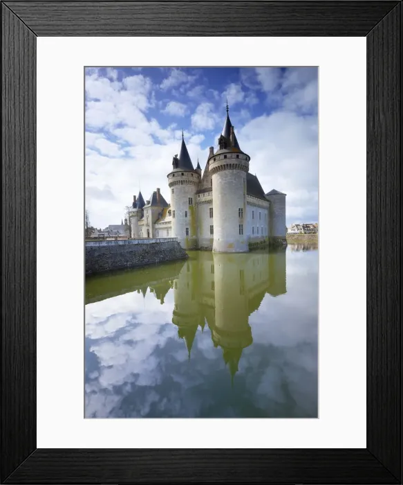 Framed Print : France, Loiret, Loire Valley, World Heritage by UNESCO, Sully sur Loire, castle of the 14th 17th centuries, Chateau de Sully sur Loire Framed Print : France, Loiret, Loire Valley, World Heritage by UNESCO, Sully sur Loire, castle of the 14th 17th centuries, Chateau de Sully sur Loire