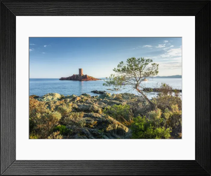 Framed Print : View from Cap du Dramont to the Ile d'Or near Saint Raphael, Corniche de l'Esterel, Var Department, Provence-Alpes-Cote d'Azur, Cote d'Azur, French Riviera, Southern France, France Framed Print : View from Cap du Dramont to the Ile d'Or near Saint Raphael, Corniche de l'Esterel, Var Department, Provence-Alpes-Cote d'Azur, Cote d'Azur, French Riviera, Southern France, France