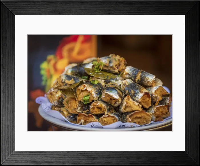 Framed Print : europe, Italy, Sicily. Palermo, market mercato del capo - sarde beccafico (fish dish)