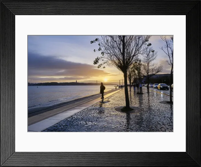 Framed Print : Ribeira das Naus in a rainy day, along the Tagus river. Lisbon, Portugal (MR)