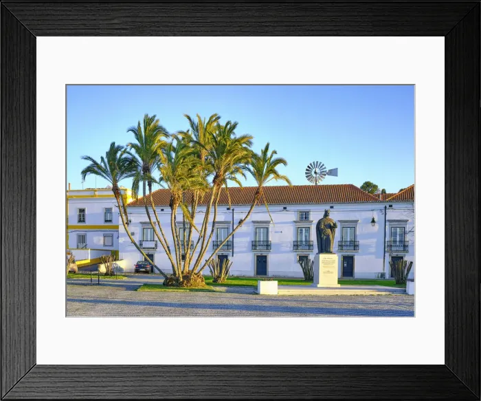 Framed Print : Quinta da Praia das Fontes, a palace dating back to the 17th century, nowadays a local accommodation. The statue of King Dom Manuel I faces the Tagus river. It was here, in the village of Alcochete, that the king was born. Alcochete, Portugal Framed Print : Quinta da Praia das Fontes, a palace dating back to the 17th century, nowadays a local accommodation. The statue of King Dom Manuel I faces the Tagus river. It was here, in the village of Alcochete, that the king was born. Alcochete, Portugal
