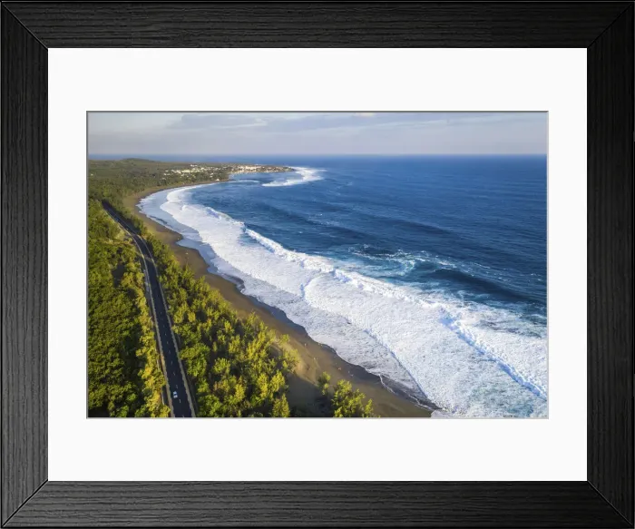 Framed Print : France, Reunion Island, Pointe des Avirons, Landscape of the southern coast at Piton Saint-Leu Framed Print : France, Reunion Island, Pointe des Avirons, Landscape of the southern coast at Piton Saint-Leu