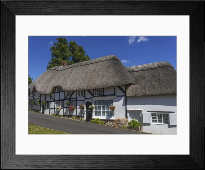 Framed Print : England, Hampshire, Wherwell, Traditional Thatched Cottages