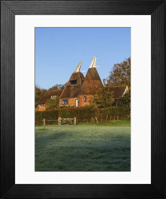 Framed Print : England, Kent, Converted Oast Houses aka Oasts near Tunbridge Wells Framed Print : England, Kent, Converted Oast Houses aka Oasts near Tunbridge Wells