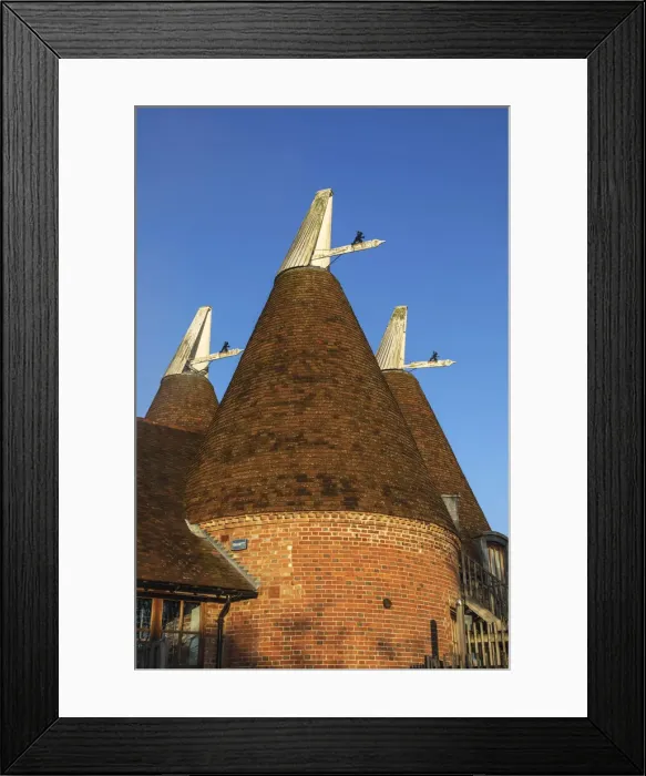 Framed Print : England, Kent, Converted Oast Houses aka Oasts near Tunbridge Wells Framed Print : England, Kent, Converted Oast Houses aka Oasts near Tunbridge Wells