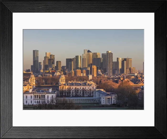 Framed Print : England, London, Greenwich, Winter View of the Docklands Skyline and Canary Wharf from Greenwich Park Framed Print : England, London, Greenwich, Winter View of the Docklands Skyline and Canary Wharf from Greenwich Park