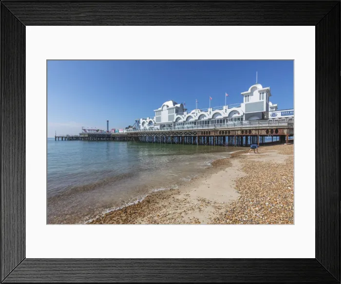 Framed Print : England, Hampshire, Portsmouth, Southsea, Southsea Beach and Pier Framed Print : England, Hampshire, Portsmouth, Southsea, Southsea Beach and Pier