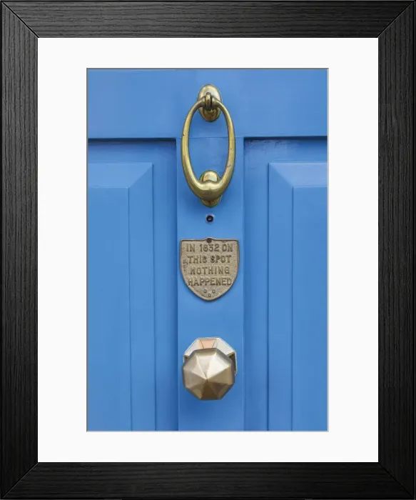 Framed Print : England, Hampshire, Portsmouth, Old Portsmouth, Detail on Knocker and Doorknob on Colourful Door Framed Print : England, Hampshire, Portsmouth, Old Portsmouth, Detail on Knocker and Doorknob on Colourful Door