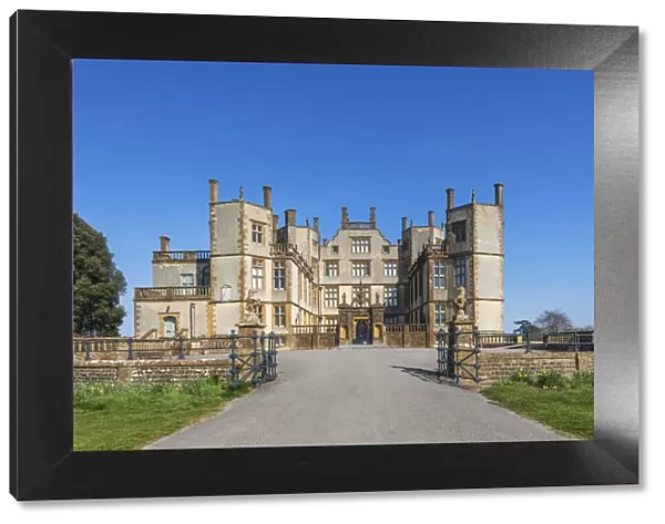 England, Dorset, Sherborne, Sherborne Castle a 16th century Tudor Mansion built by Sir Walter Raleigh in 1594
