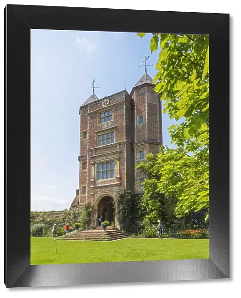 England, Kent, Cranbrook, Sissinghurst Castle, Gardens and Castle Tower