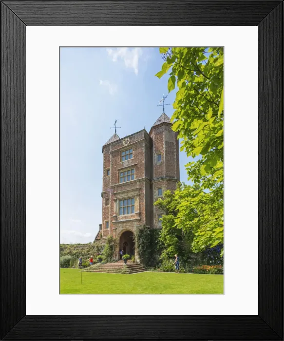 Framed Print : England, Kent, Cranbrook, Sissinghurst Castle, Gardens and Castle Tower Framed Print : England, Kent, Cranbrook, Sissinghurst Castle, Gardens and Castle Tower