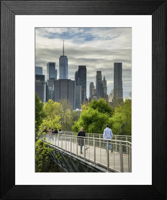 Framed Print : Squibb Park Bridge & Lower Manhattan from Brooklyn, New York City, USA Framed Print : Squibb Park Bridge & Lower Manhattan from Brooklyn, New York City, USA
