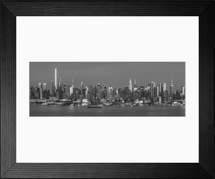 Framed Print : Empire State Building & Midtown Manhattan from New Jersey, New York City, USA Framed Print : Empire State Building & Midtown Manhattan from New Jersey, New York City, USA