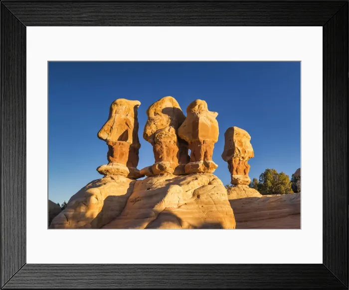 Framed Print : Hoodoos in Devils Garden, Grand Staircase Escalante Nationa Monument, Utah, USA Framed Print : Hoodoos in Devils Garden, Grand Staircase Escalante Nationa Monument, Utah, USA