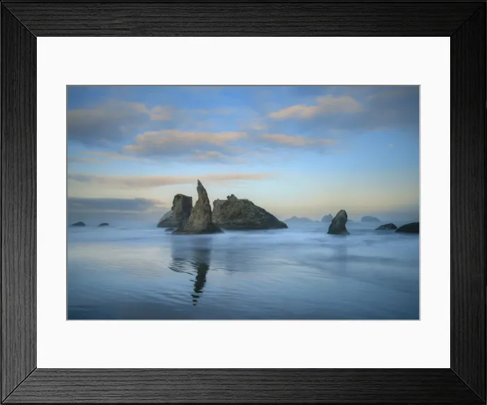 Framed Print : USA, Oregon Coast, Oregon, Coos County, Bandon Framed Print : USA, Oregon Coast, Oregon, Coos County, Bandon