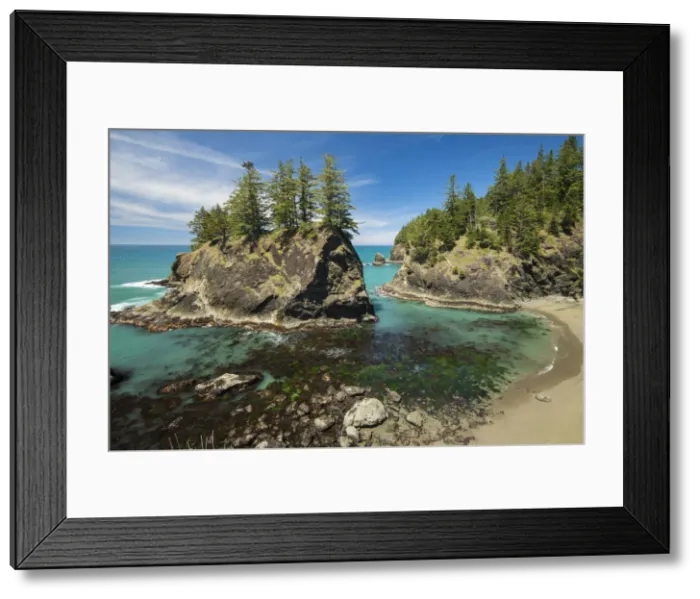 Framed Print : USA, Pacific Northwest, Oregon Coast, Oregon, Samuel S. Boardman, State Park, Secret Beach Framed Print : USA, Pacific Northwest, Oregon Coast, Oregon, Samuel S. Boardman, State Park, Secret Beach