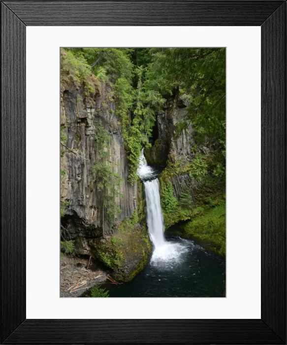 Framed Print : USA, Oregon, Douglas County, North Umpqua River, Toketee Falls Framed Print : USA, Oregon, Douglas County, North Umpqua River, Toketee Falls