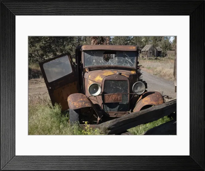Framed Print : USA, Oregon, Central, Deschutes County, Redmond, along Highway 126 Framed Print : USA, Oregon, Central, Deschutes County, Redmond, along Highway 126
