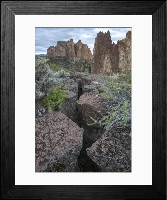 Framed Print : USA, Oregon, Deschutes County, Terrebonne, Smith Rock State Park Framed Print : USA, Oregon, Deschutes County, Terrebonne, Smith Rock State Park