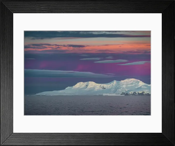 Framed Print : Mountains at sunset on the Lemaire Channel, Antarctica Framed Print : Mountains at sunset on the Lemaire Channel, Antarctica