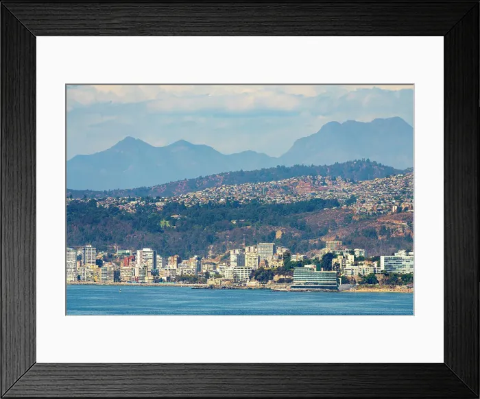 Framed Print : Distant view of Vina del Mar with mountain range in background, Valparaiso, Valparaiso Province, Valparaiso Region, Chile Framed Print : Distant view of Vina del Mar with mountain range in background, Valparaiso, Valparaiso Province, Valparaiso Region, Chile