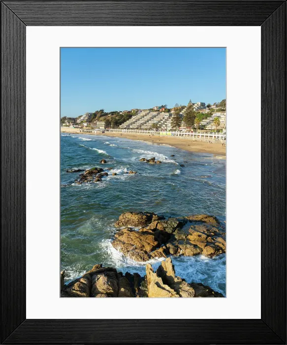 Framed Print : Waves crashing on rocks at Playa Amarilla, Concon, Valparaiso Province, Valparaiso Region, Chile Framed Print : Waves crashing on rocks at Playa Amarilla, Concon, Valparaiso Province, Valparaiso Region, Chile