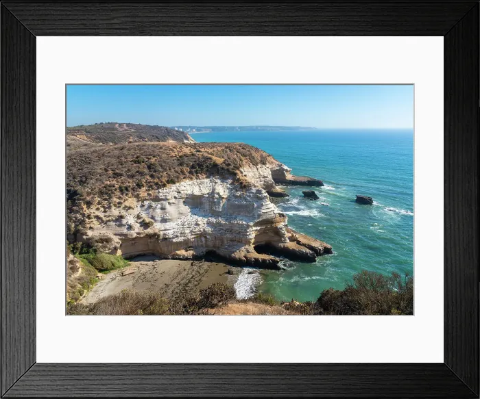 Framed Print : High-angle view of hidden beach below Mirador Acantilados de Quirilluca, Puchuncavi, Valparaiso Province, Valparaiso Region, Chile Framed Print : High-angle view of hidden beach below Mirador Acantilados de Quirilluca, Puchuncavi, Valparaiso Province, Valparaiso Region, Chile