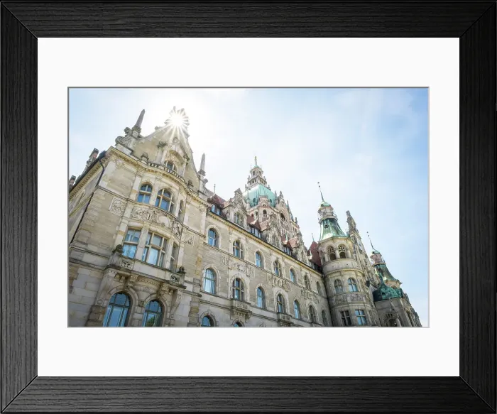Framed Print : New Town Hall (Neues Rathaus), Hannover, Lower Saxony, Germany Framed Print : New Town Hall (Neues Rathaus), Hannover, Lower Saxony, Germany