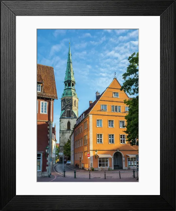 Framed Print : Kreuzkirche, Ballhof Platz, Hannover, Lower Saxony, Germany Framed Print : Kreuzkirche, Ballhof Platz, Hannover, Lower Saxony, Germany
