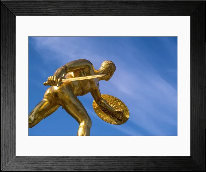 Framed Print : Golden statues in the gardens of Schloss Herrenhausen, Hannover, Lower Saxony, Germany