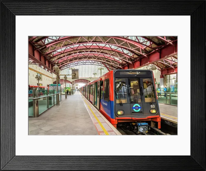 Framed Print : Canary Wharf, DLR railway station, London, England, UK Framed Print : Canary Wharf, DLR railway station, London, England, UK