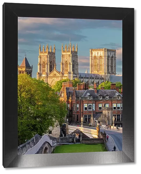 United Kingdom, England, North Yorkshire, York. The Minster and Lendal Bridge seen from the City Walls