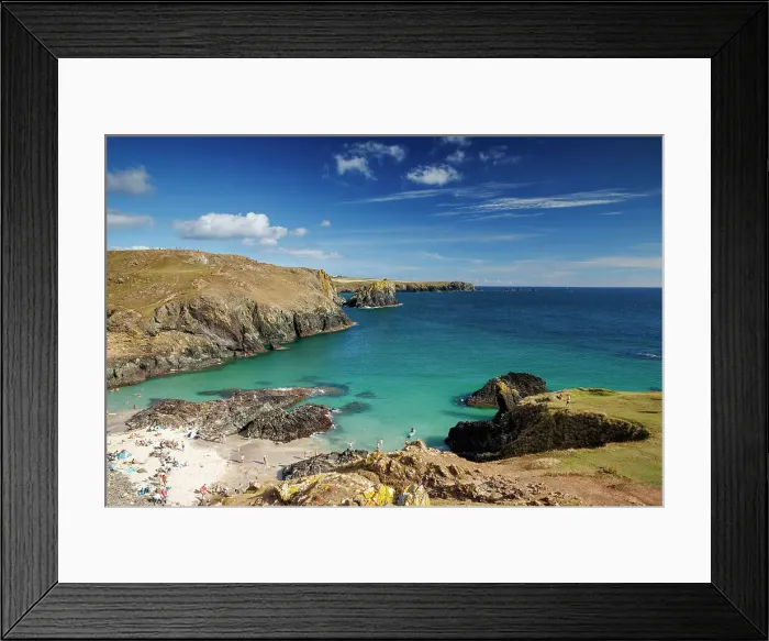Framed Print : Kynance Cove, Cornwall, England, UK Framed Print : Kynance Cove, Cornwall, England, UK
