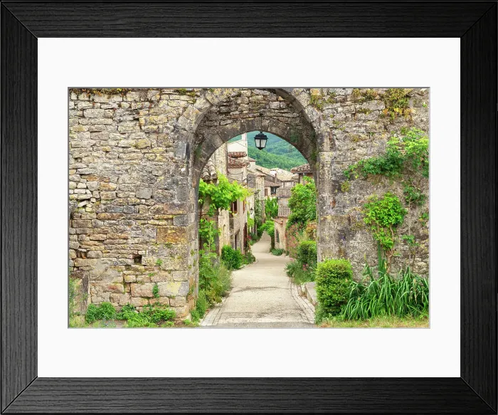 Framed Print : Medieval Gate, Bruniquel, Tarn-et-Garonne, Occitanie, France Framed Print : Medieval Gate, Bruniquel, Tarn-et-Garonne, Occitanie, France