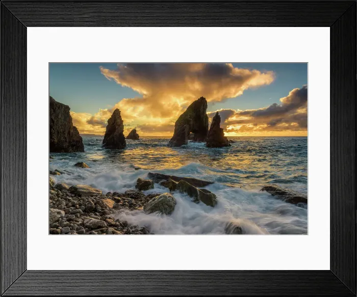 Framed Print : Sea arch Crohy Head, Dungloe, County Donegal, west coast of Ireland, Ireland, Europe Framed Print : Sea arch Crohy Head, Dungloe, County Donegal, west coast of Ireland, Ireland, Europe