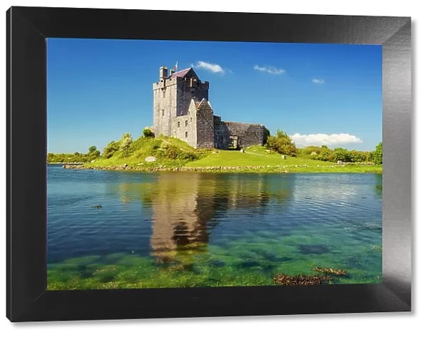 Dunguaire Castle (Kinvara Castle), Kinvara, Wild Atlantic Way, Co Galway, Connacht province, Ireland, Europe
