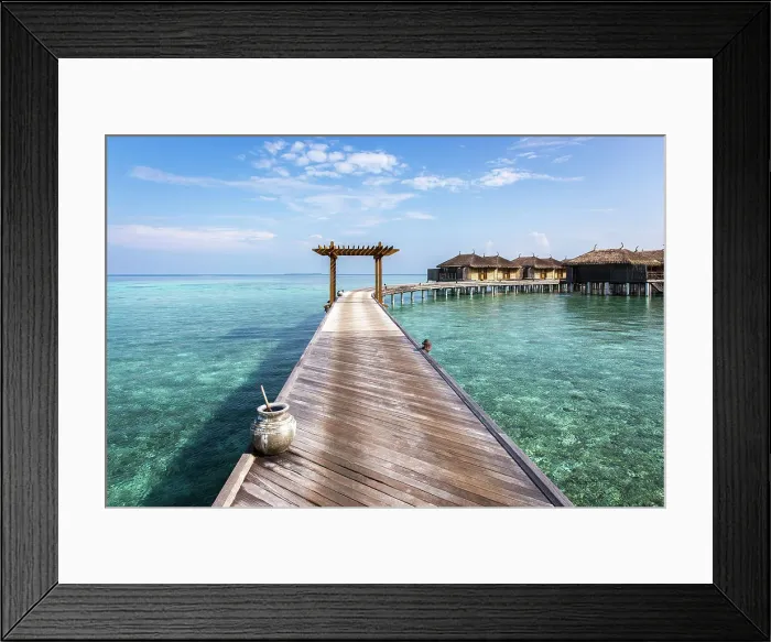 Framed Print : Maldives, Ari Atoll, Moofushi, Constance Moofushi Maldives, Deck to Water Willas