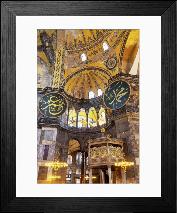 Framed Print : Hagia Sofia (Byzantine basilica and UNESCO World Heritage Site), Sultanahmet, Istanbul, Turkey Framed Print : Hagia Sofia (Byzantine basilica and UNESCO World Heritage Site), Sultanahmet, Istanbul, Turkey