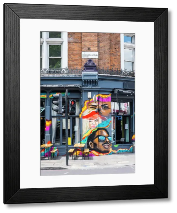 Framed Print : Wall mural, Shoreditch High Street, London, England, UK Framed Print : Wall mural, Shoreditch High Street, London, England, UK